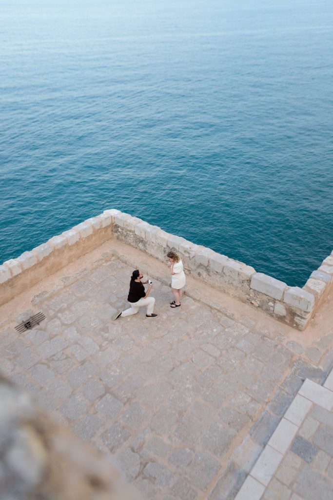 Couple Engagement Proposal photography Valencia - celebration